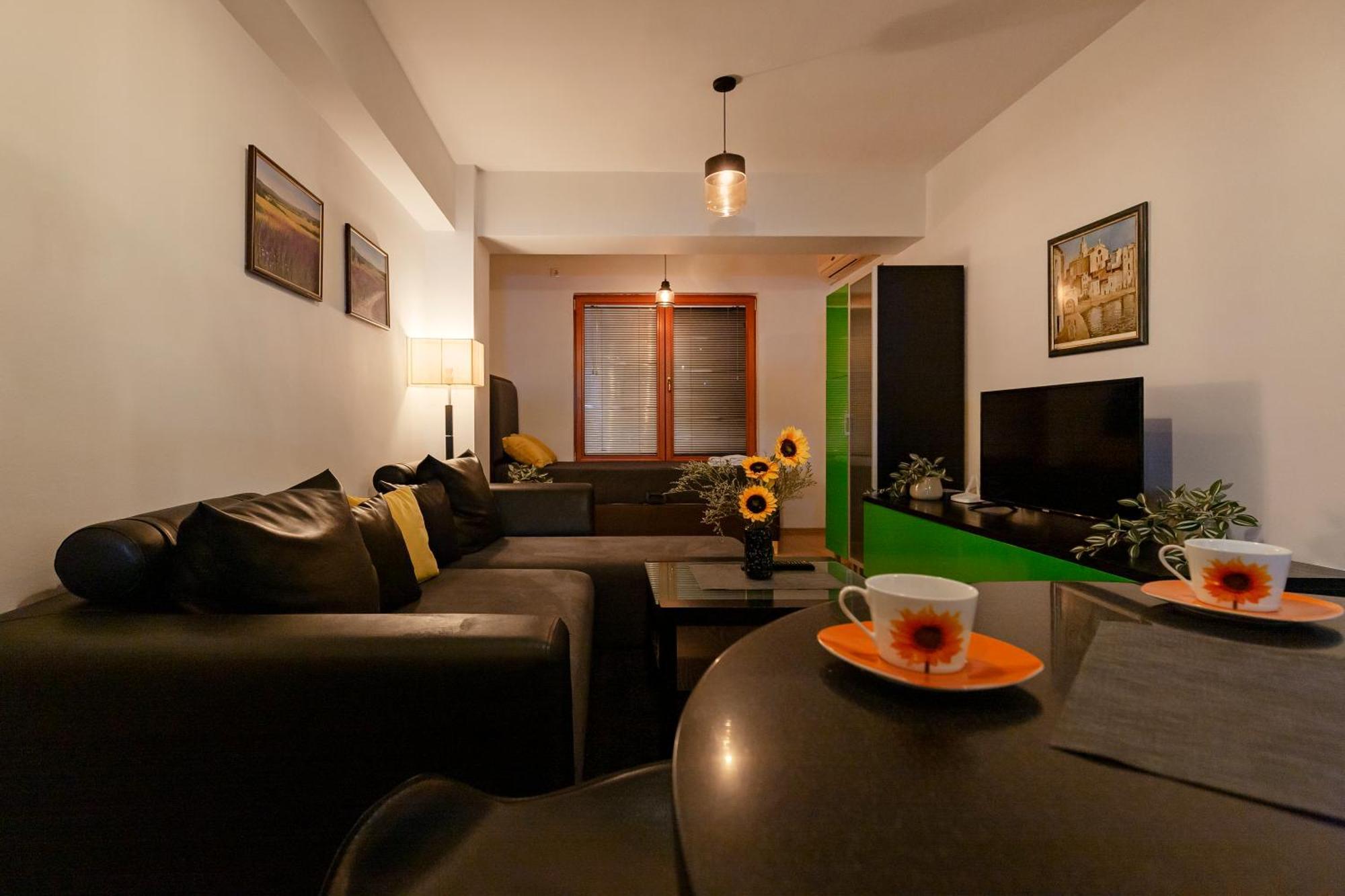 Petar Apartment-City Center, オフリド エクステリア 写真