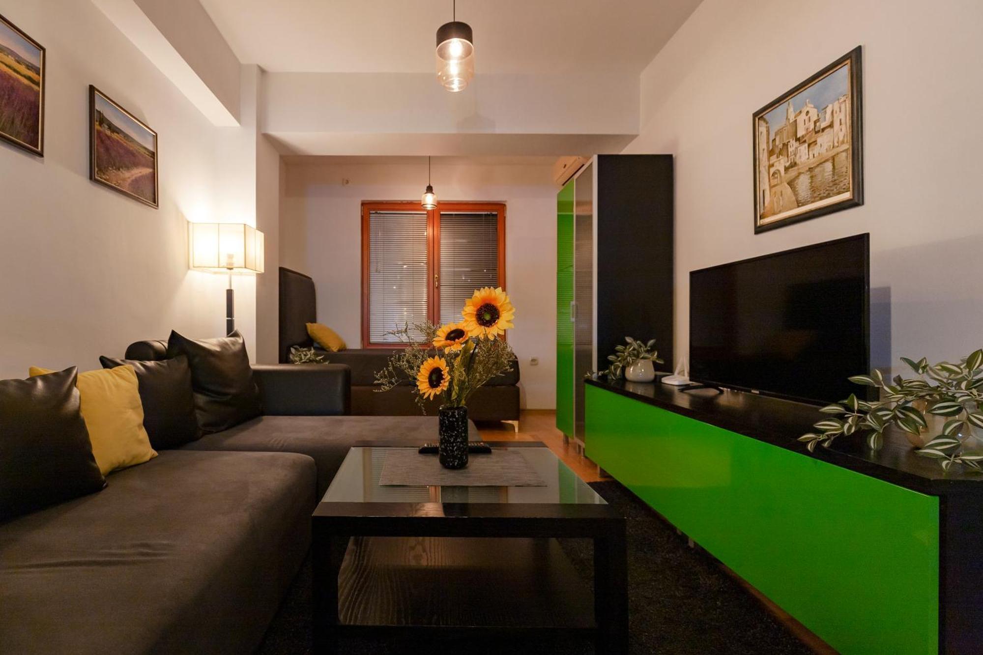 Petar Apartment-City Center, オフリド エクステリア 写真